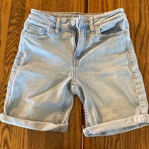Calvin Klein Bermuda jeans size 25